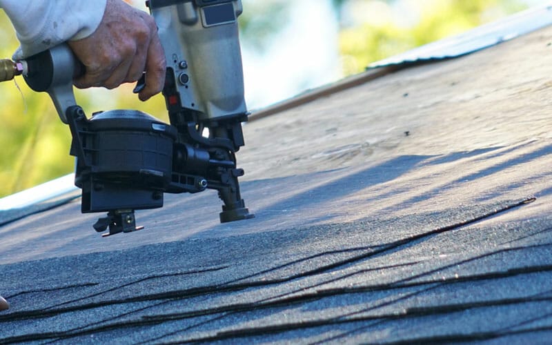roofing contractor in Bay, AR