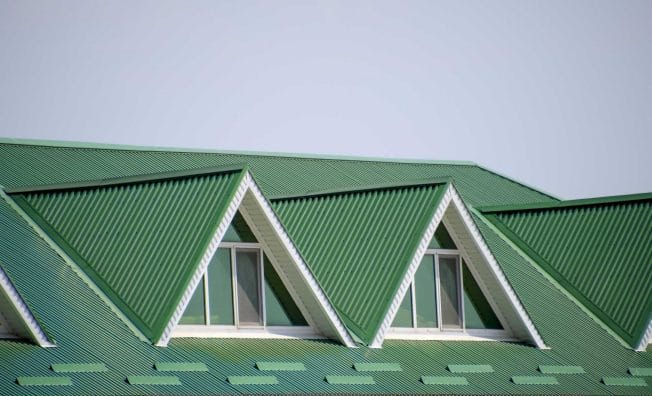 metal roof benefits